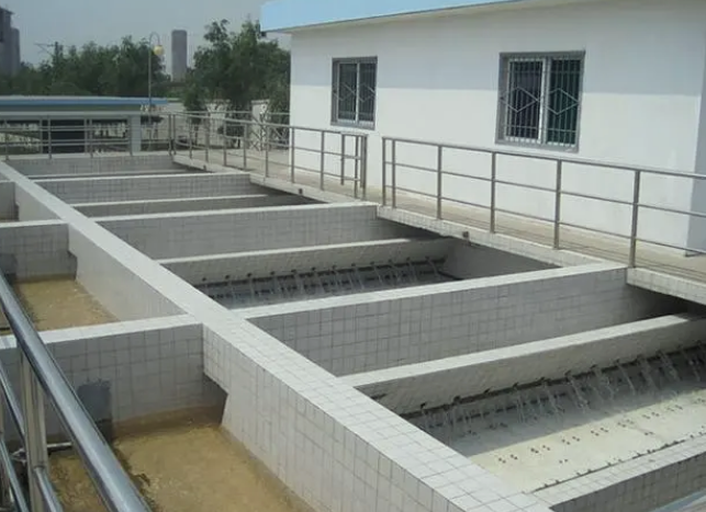 d型濾池工作原理是什么？（d型濾池和V型濾池的區(qū)別）